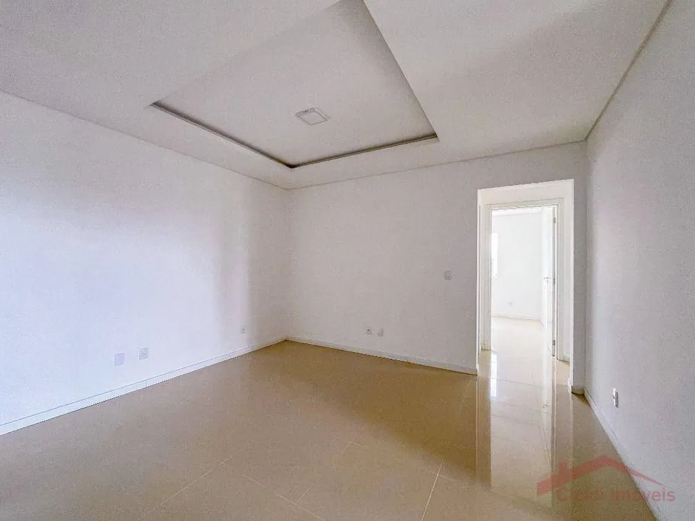 Apartamento, 3 quartos, 130 m² - Foto 3