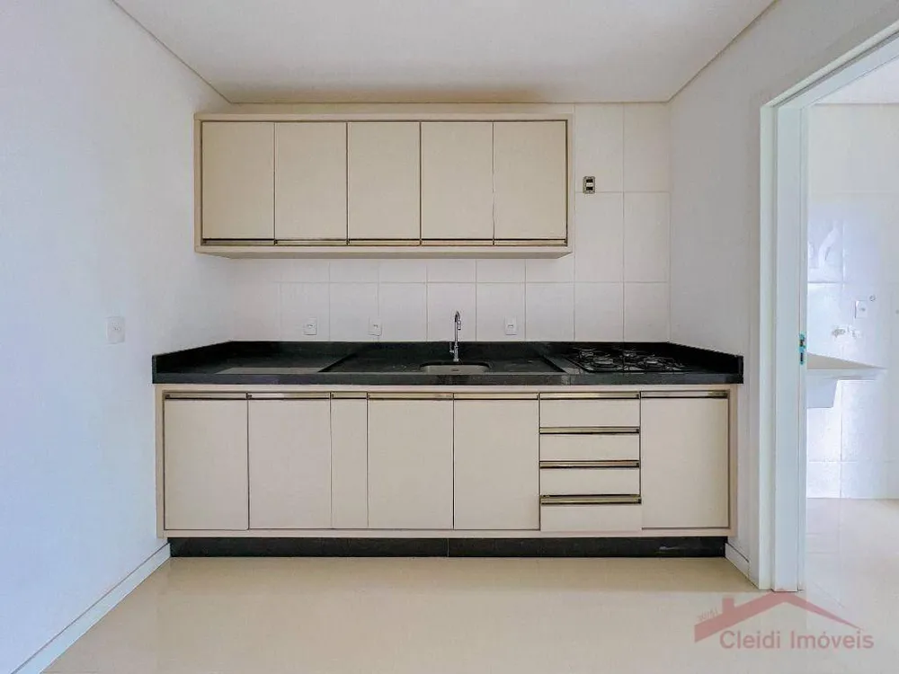 Apartamento, 3 quartos, 130 m² - Foto 6