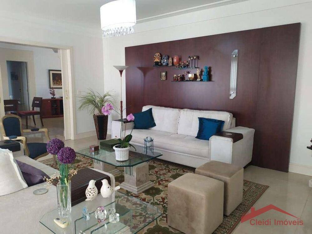 Apartamento, 4 quartos, 191 m² - Foto 2
