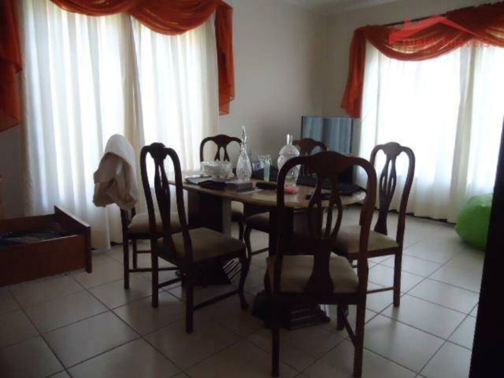 Casa à venda com 2 quartos, 250m² - Foto 34