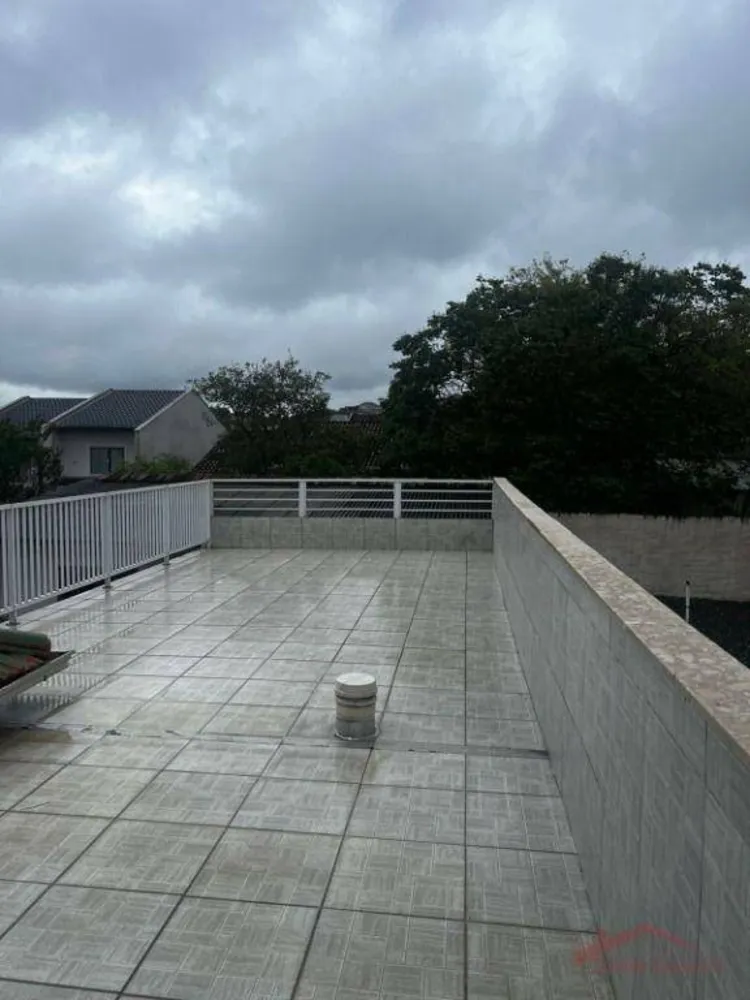 Casa, 6 quartos, 190 m² - Foto 1