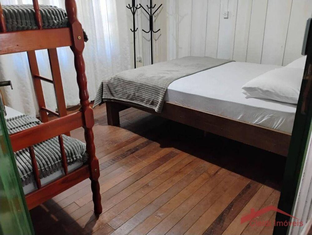 Casa para alugar com 2 quartos, 63m² - Foto 4