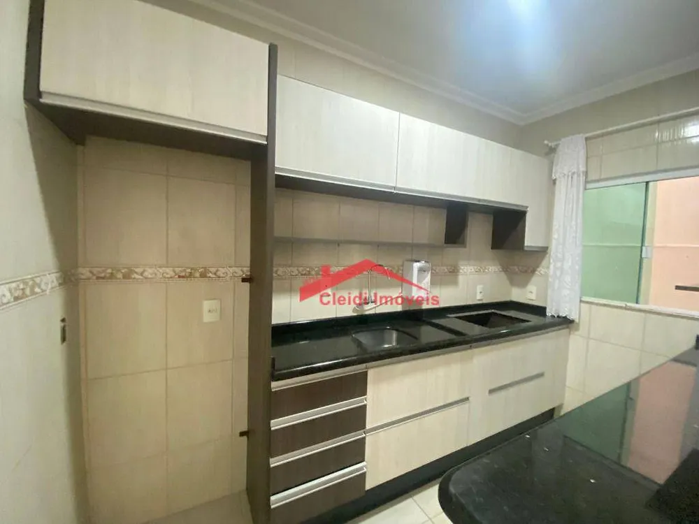 Sobrado, 3 quartos, 108 m² - Foto 2