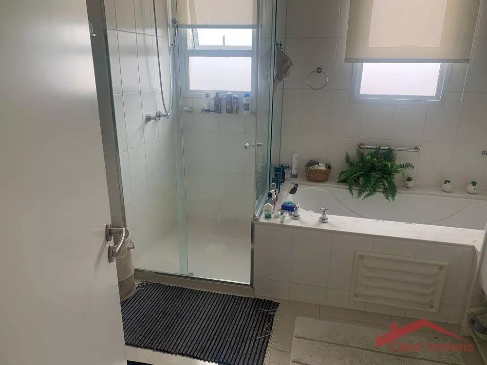 Apartamento à venda com 4 quartos, 267m² - Foto 7