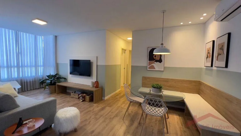 Apartamento, 3 quartos, 129 m² - Foto 2