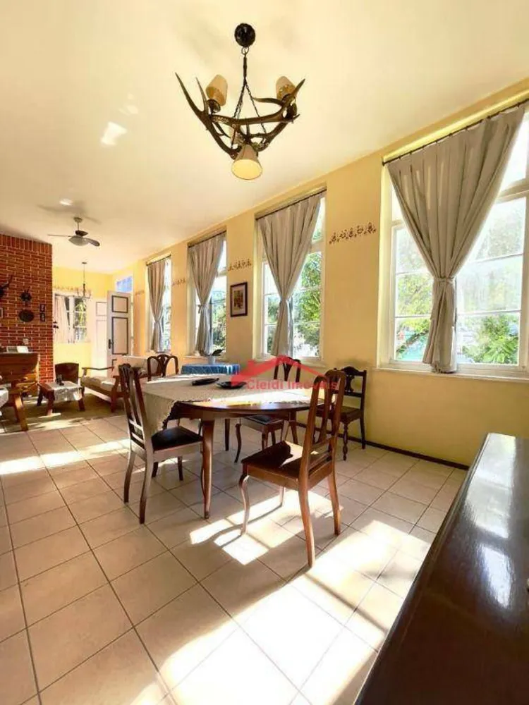 Casa, 3 quartos, 200 m² - Foto 12