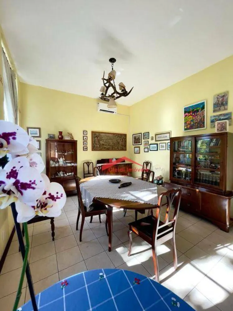 Casa, 3 quartos, 200 m² - Foto 9