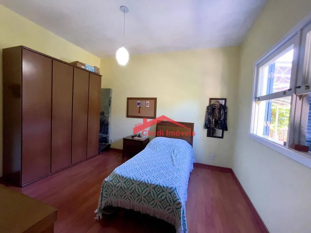 Casa, 3 quartos, 200 m² - Foto 6