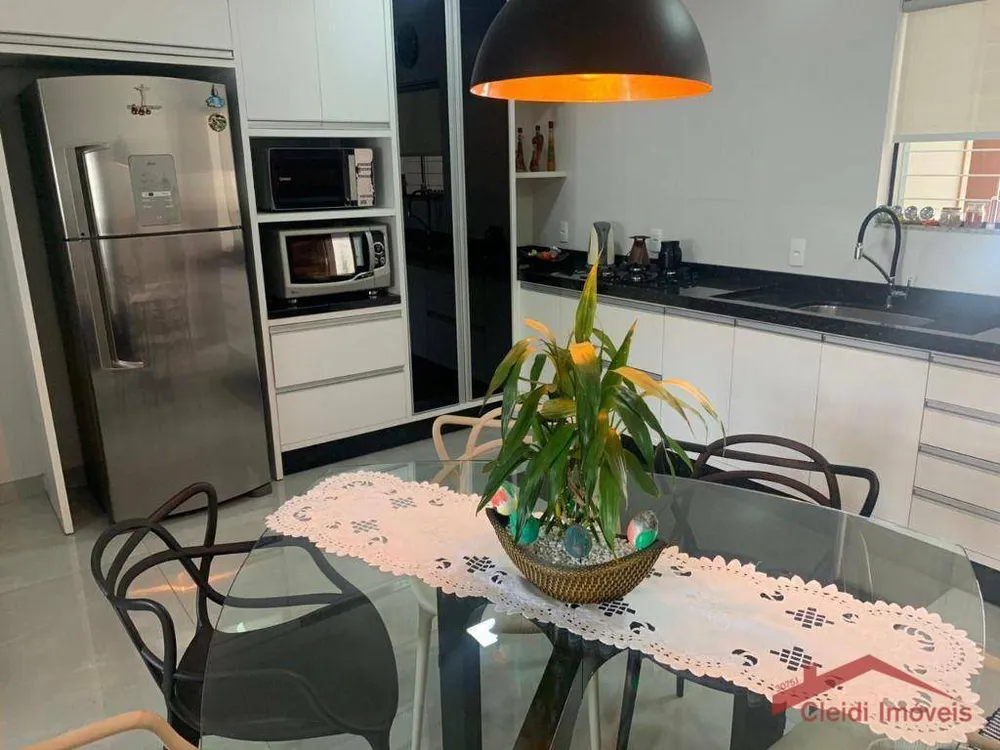Sobrado, 3 quartos, 127 m² - Foto 4