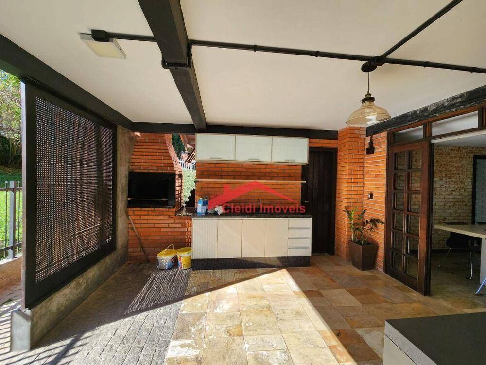 Casa, 3 quartos, 269 m² - Foto 3