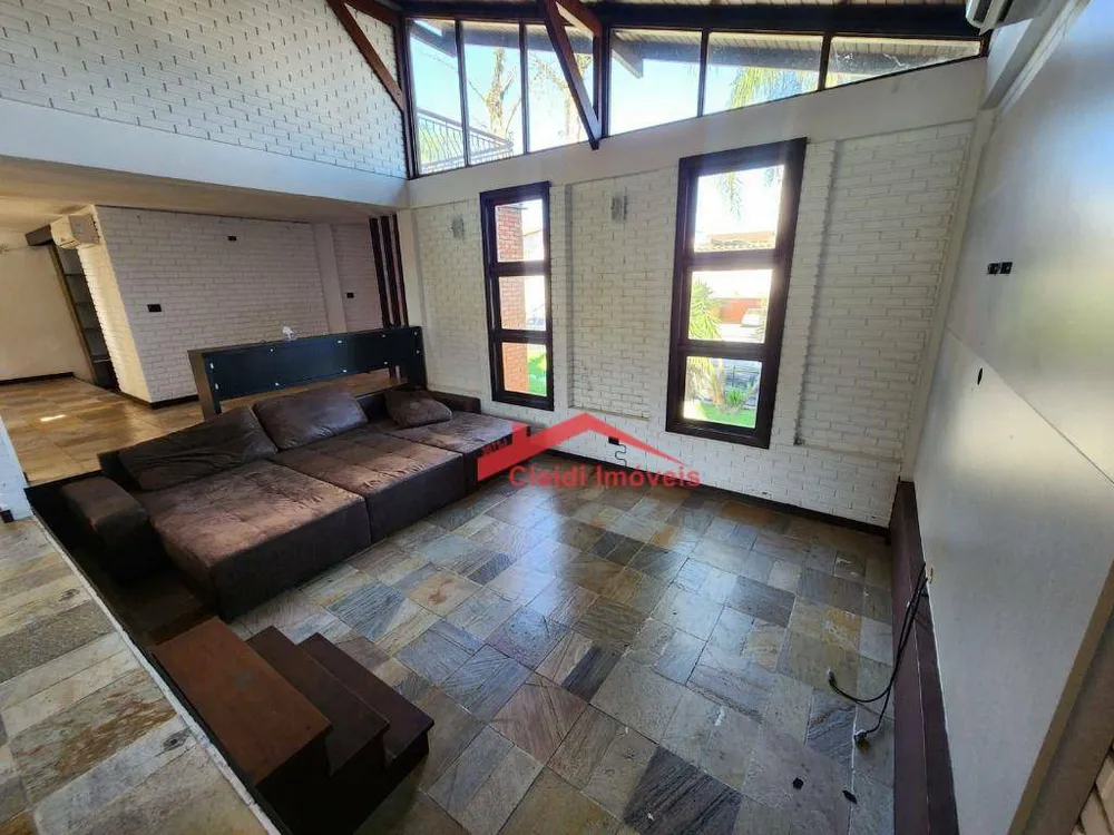 Casa, 3 quartos, 269 m² - Foto 4