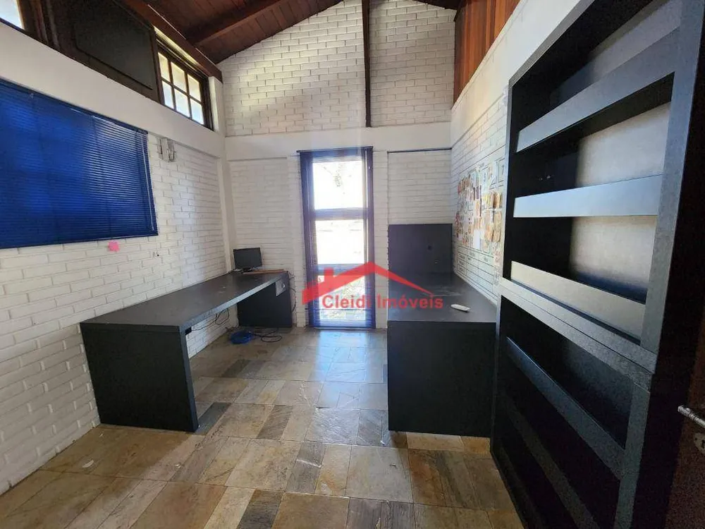 Casa, 3 quartos, 269 m² - Foto 14
