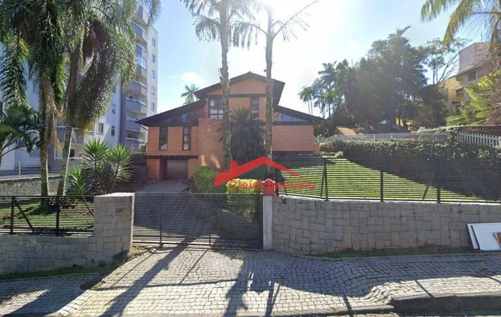 Casa, 3 quartos, 269 m² - Foto 2