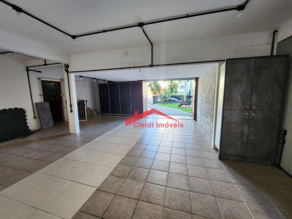 Casa, 3 quartos, 269 m² - Foto 4