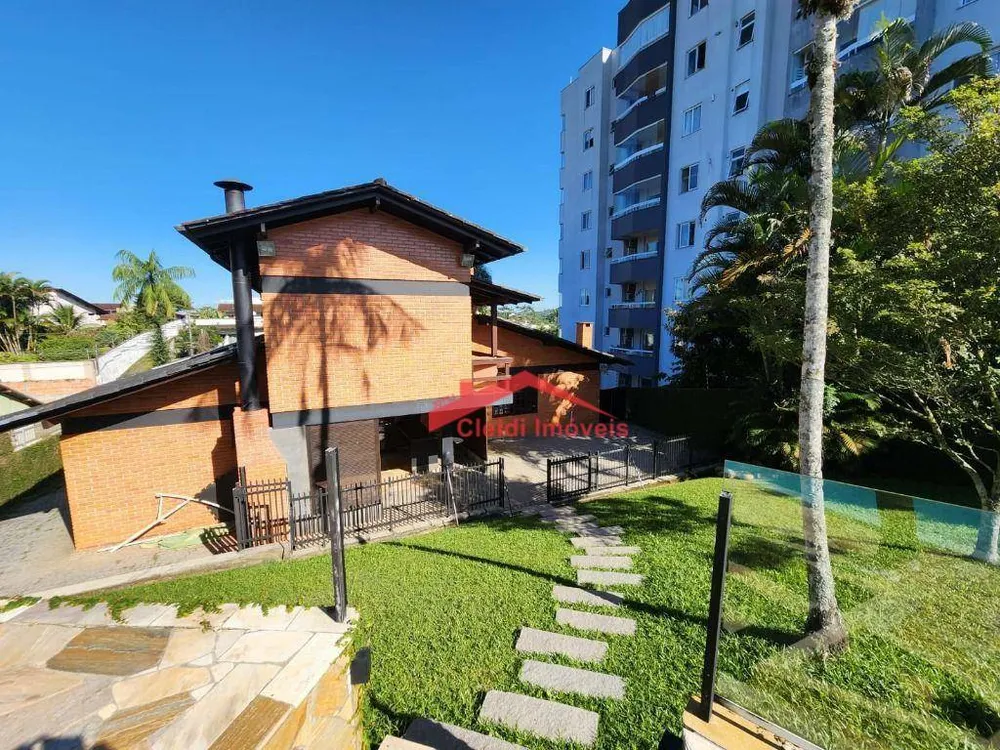 Casa, 3 quartos, 269 m² - Foto 22
