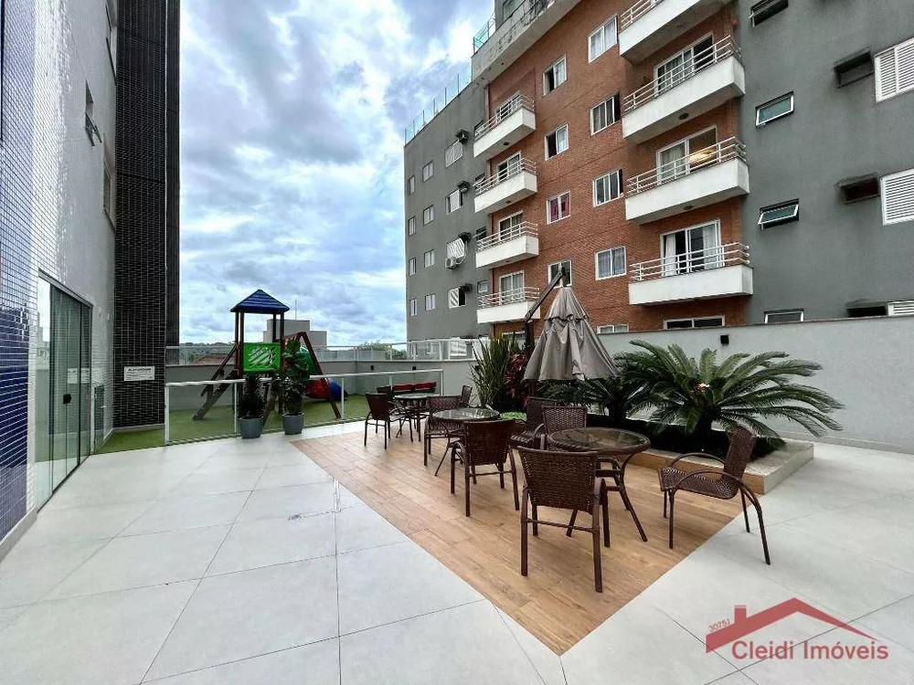 Cobertura, 4 quartos, 278 m² - Foto 2