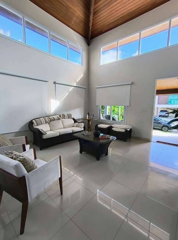Casa à venda com 4 quartos, 295m² - Foto 2