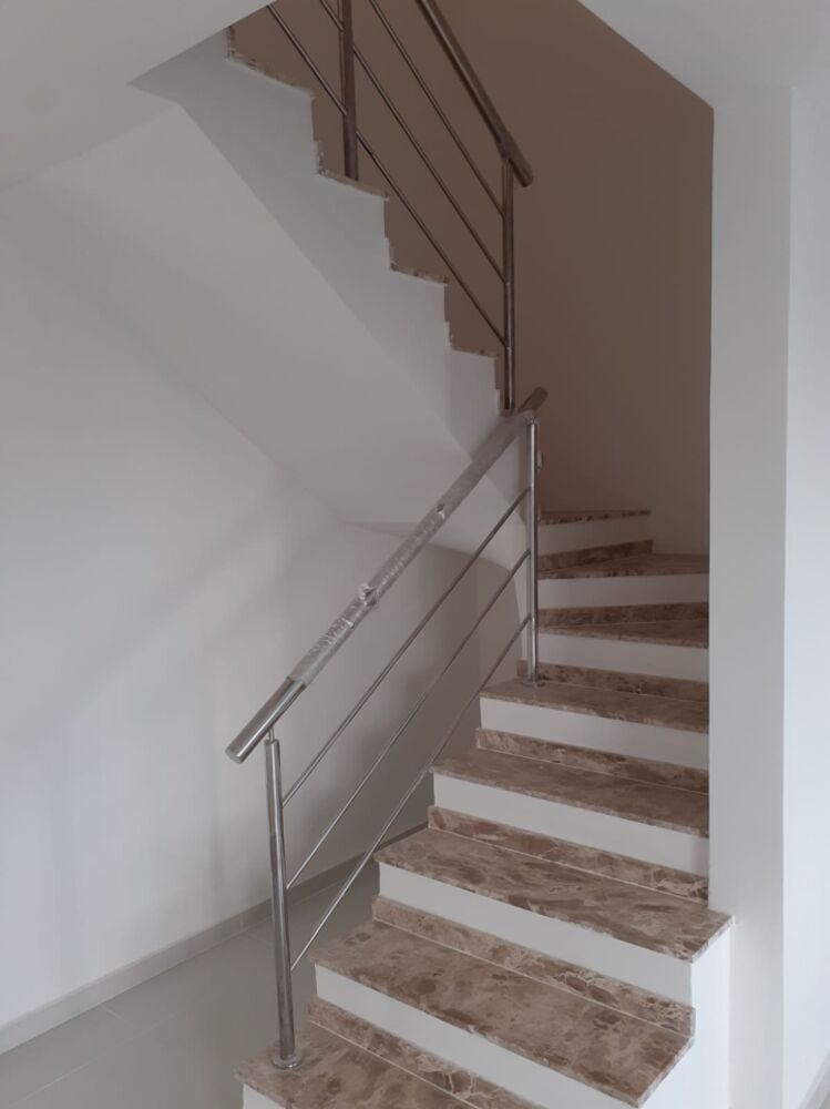Casa à venda com 4 quartos, 110m² - Foto 3