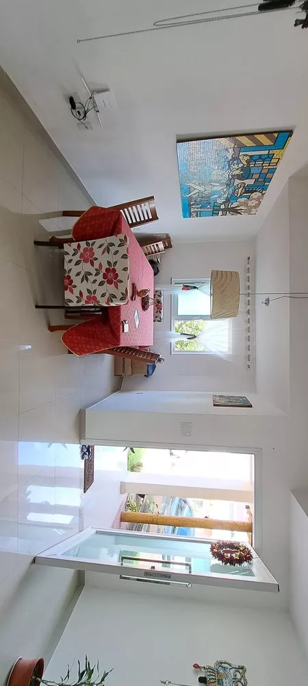 Casa à venda com 4 quartos, 183m² - Foto 5