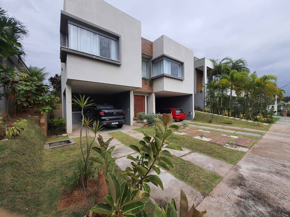 Casa à venda e aluguel com 3 quartos, 290m² - Foto 4