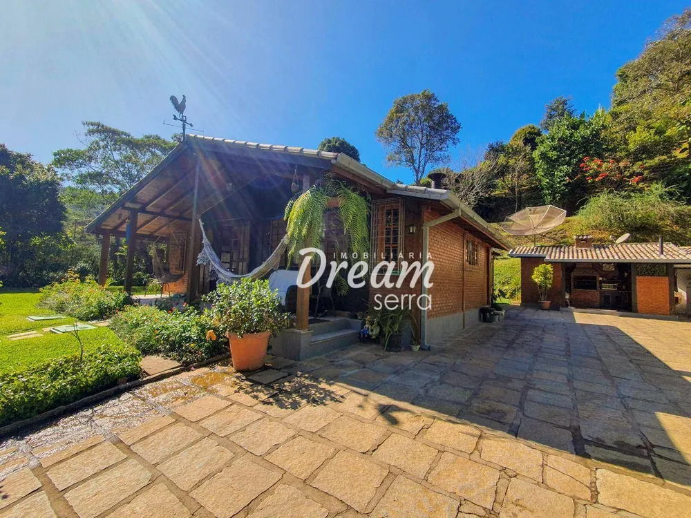 Casa, 3 quartos, 132 m² - Foto 1