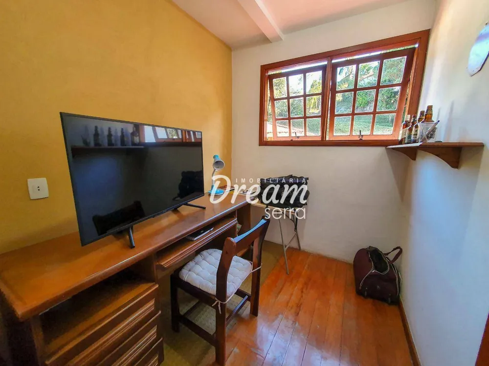 Casa, 3 quartos, 270 m² - Foto 25