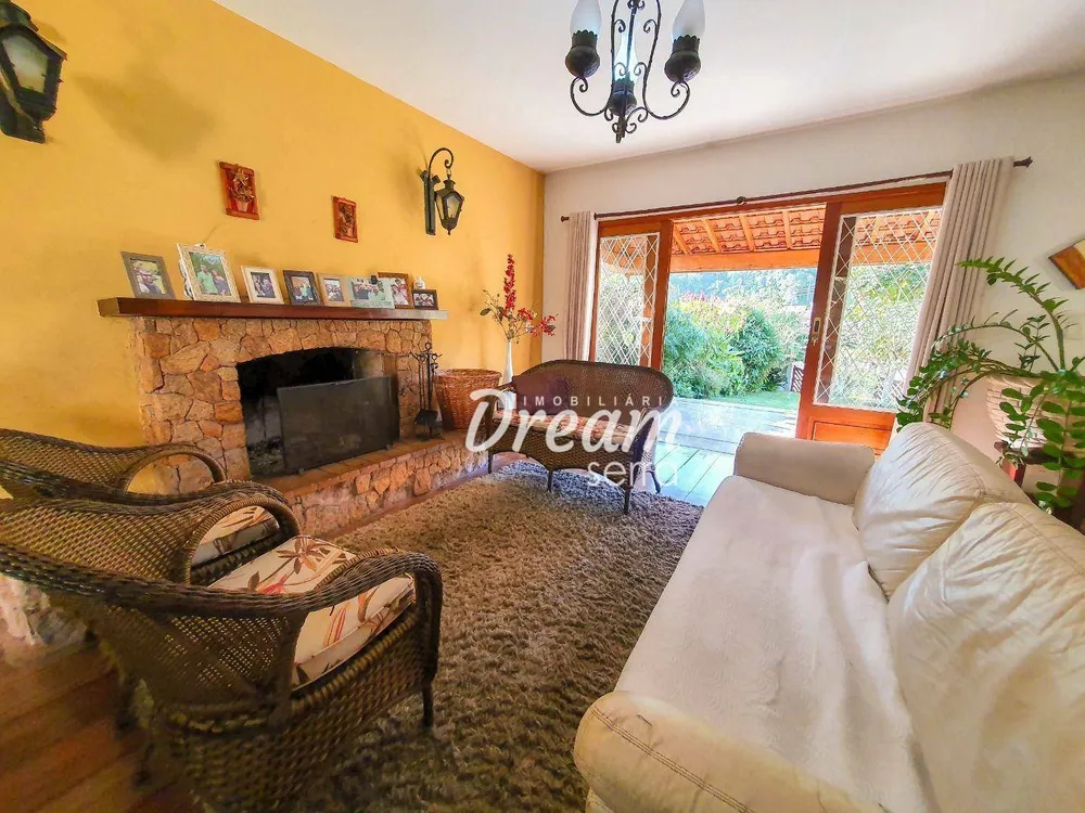 Casa, 3 quartos, 270 m² - Foto 9