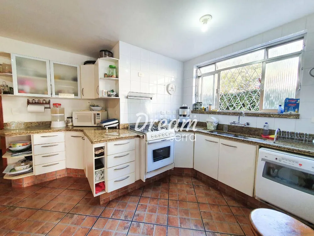 Casa, 3 quartos, 270 m² - Foto 16