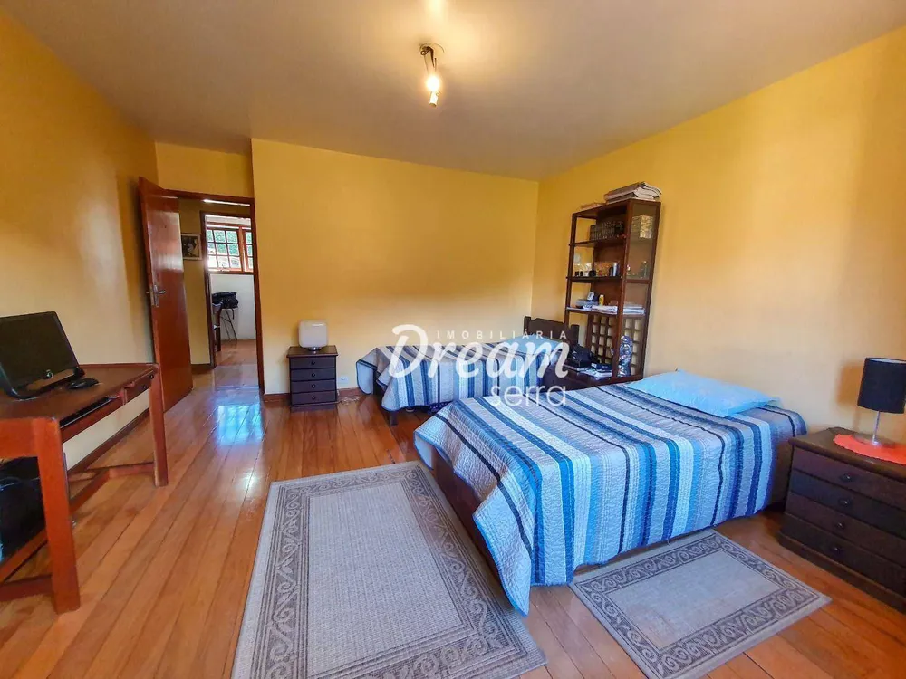 Casa, 3 quartos, 270 m² - Foto 22