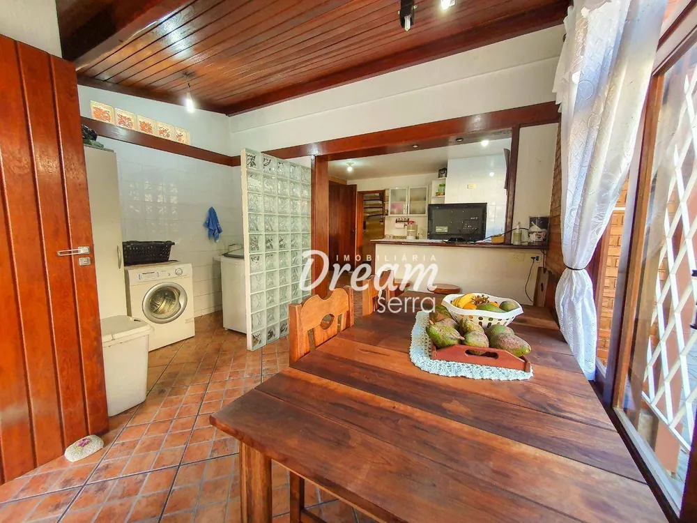 Casa, 3 quartos, 270 m² - Foto 18