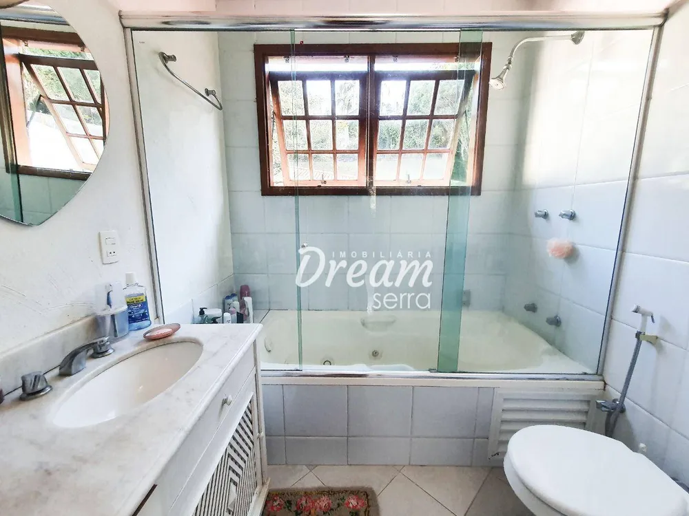 Casa, 3 quartos, 270 m² - Foto 35
