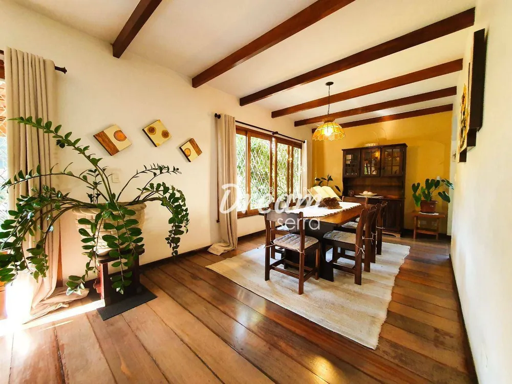 Casa, 3 quartos, 270 m² - Foto 12