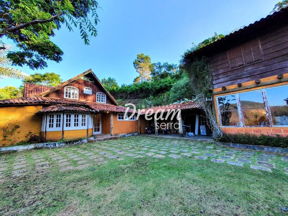 Casa, 7 quartos, 316 m² - Foto 1
