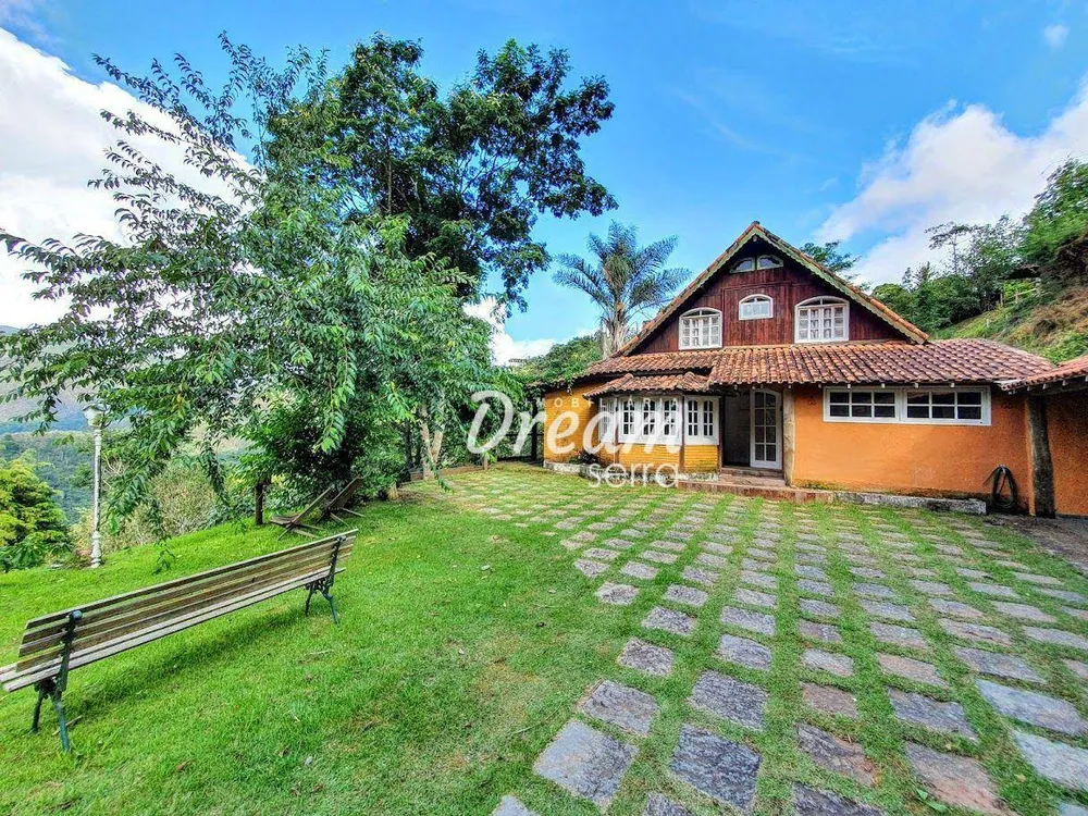 Casa, 7 quartos, 316 m² - Foto 2
