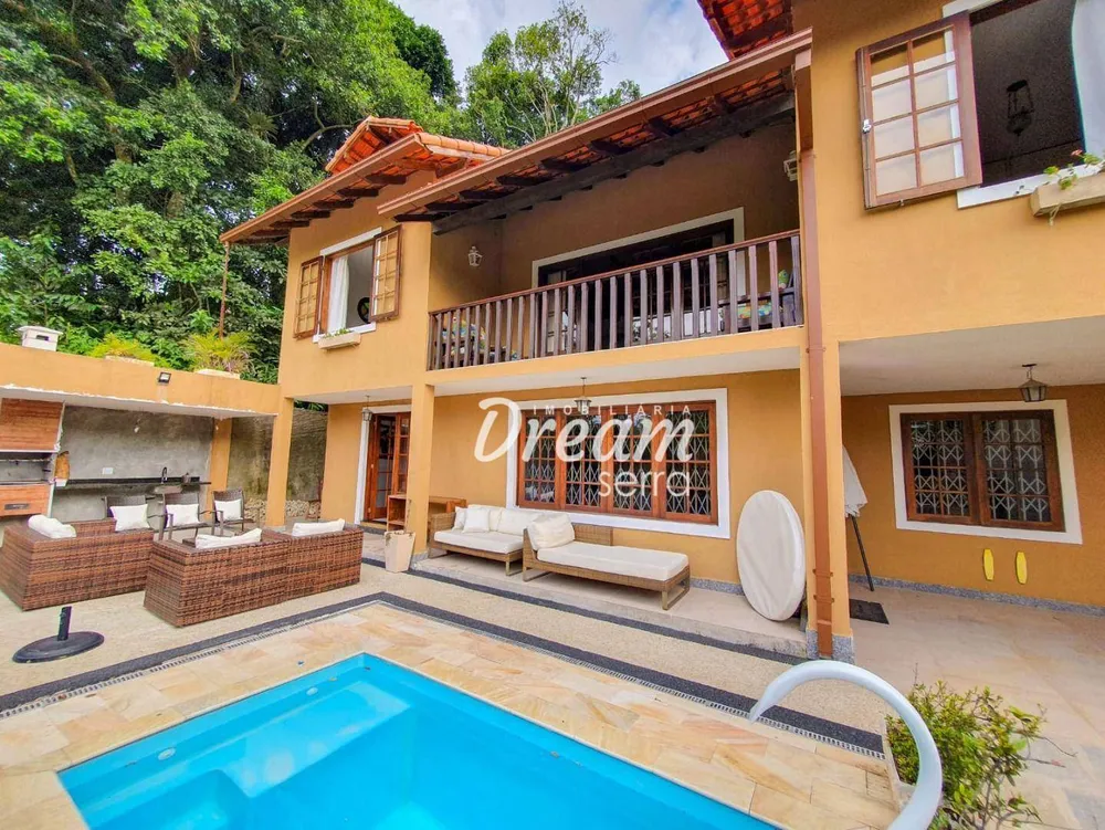 Casa, 7 quartos, 340 m² - Foto 1