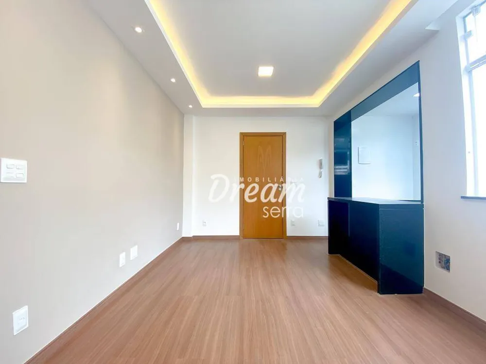 Apartamento, 1 quarto, 32 m² - Foto 2