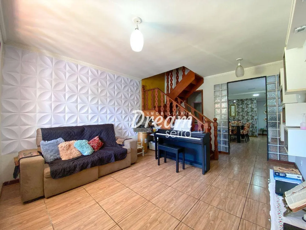 Casa de Condomínio, 4 quartos - Foto 1