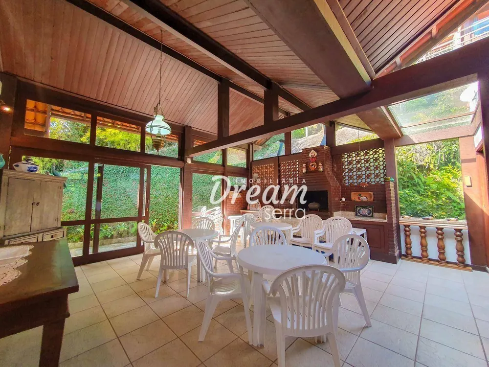 Casa, 4 quartos, 320 m² - Foto 35