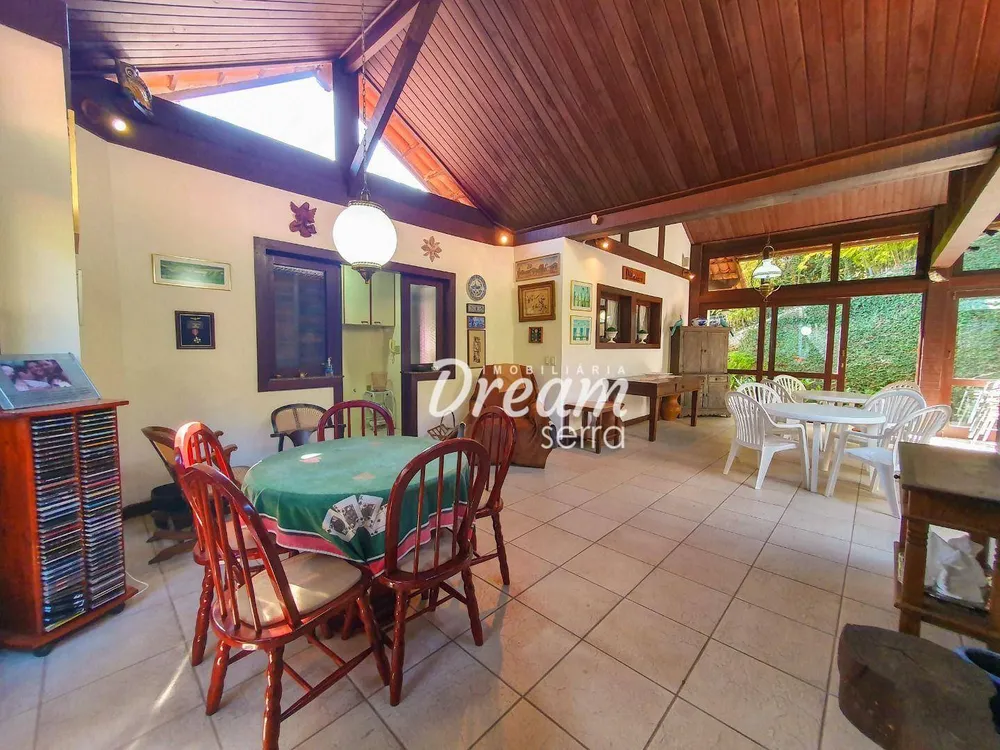 Casa, 4 quartos, 320 m² - Foto 44