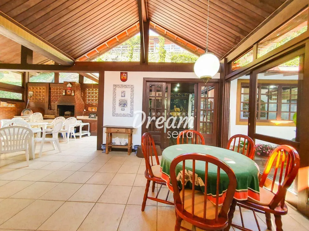 Casa, 4 quartos, 320 m² - Foto 40