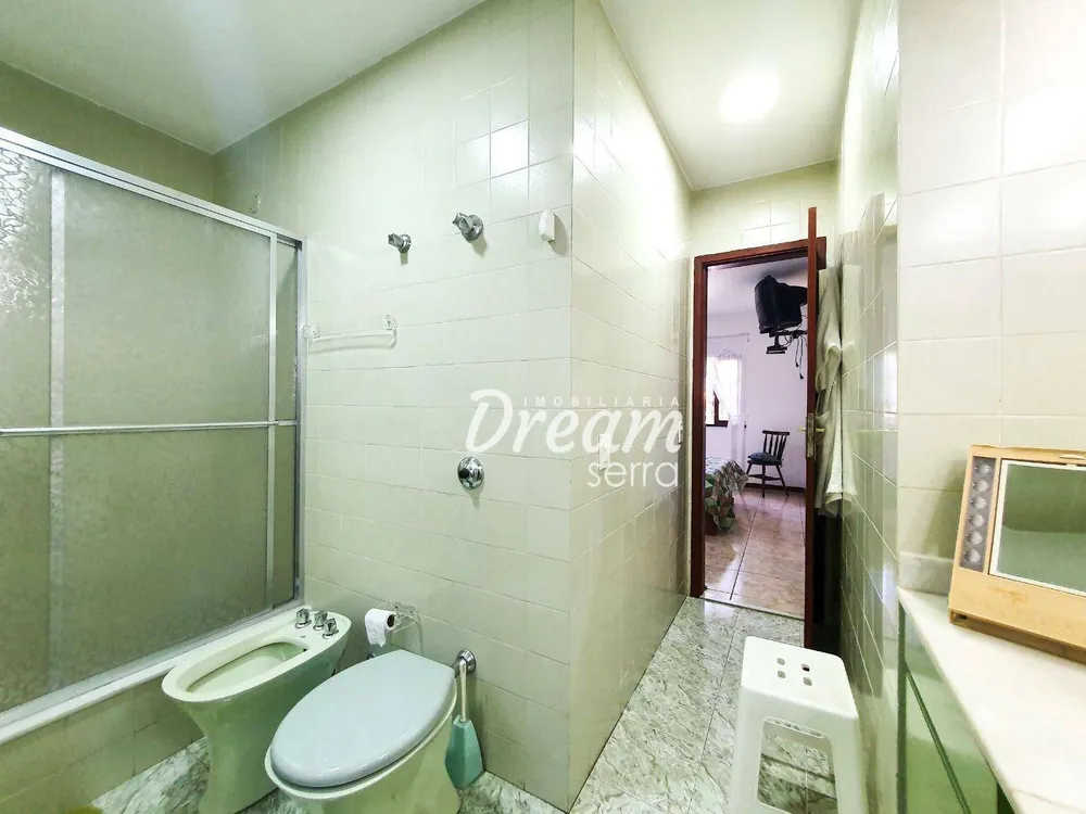 Casa, 4 quartos, 320 m² - Foto 24