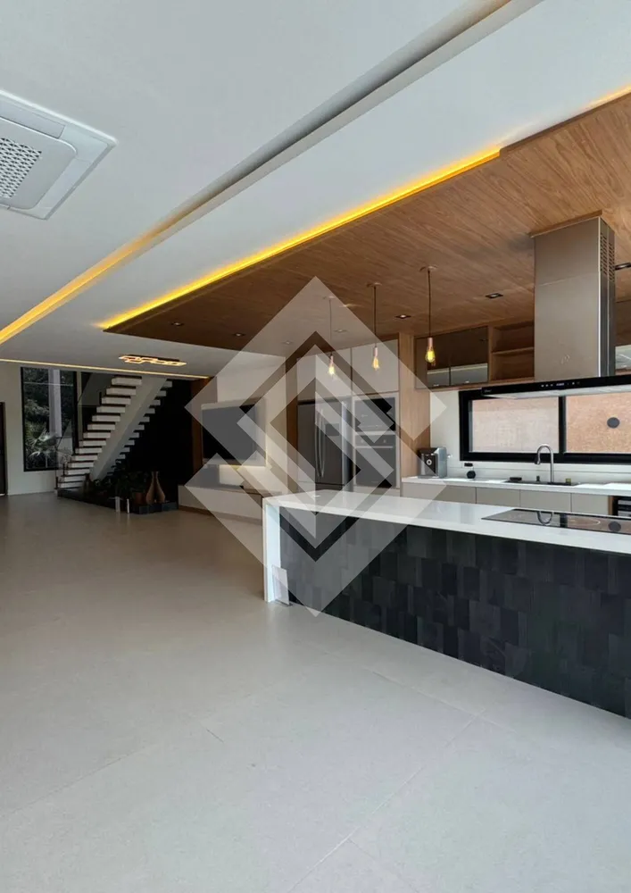 Casa, 4 quartos, 335 m² - Foto 5