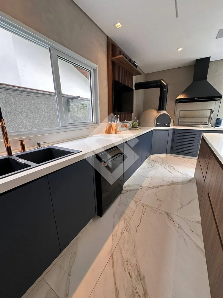 Casa, 3 quartos, 452 m² - Foto 3