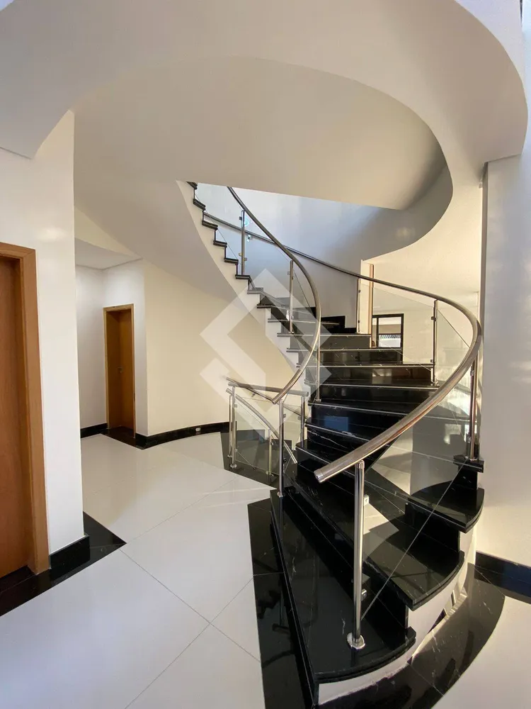 Casa, 6 quartos, 1700 m² - Foto 5