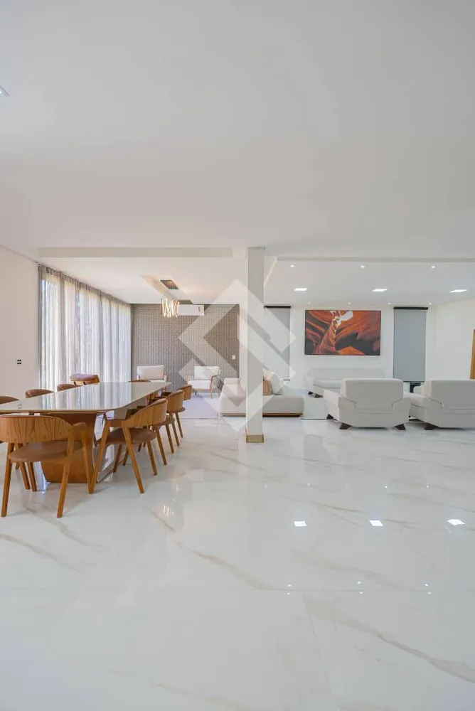 Casa, 6 quartos, 1700 m² - Foto 2