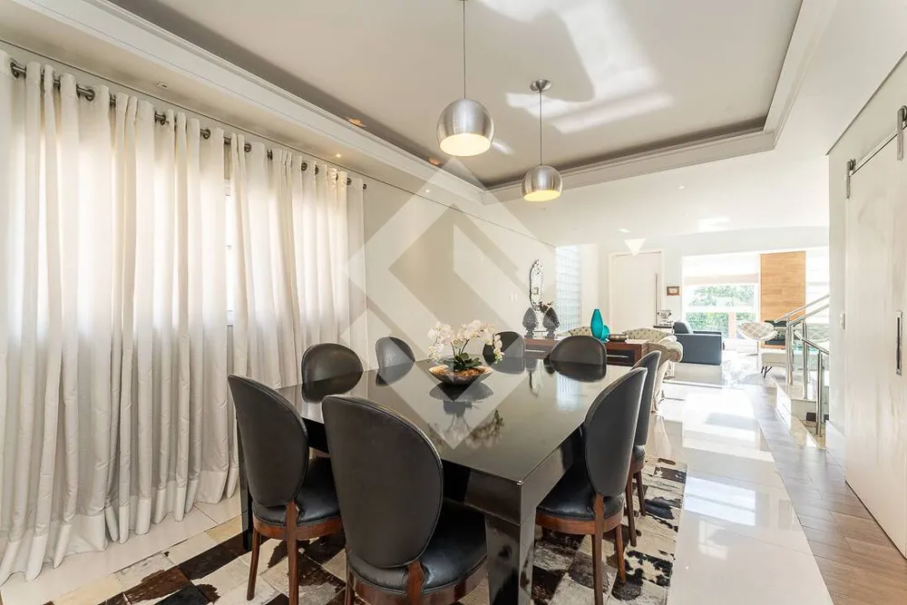 Casa, 5 quartos, 468 m² - Foto 1
