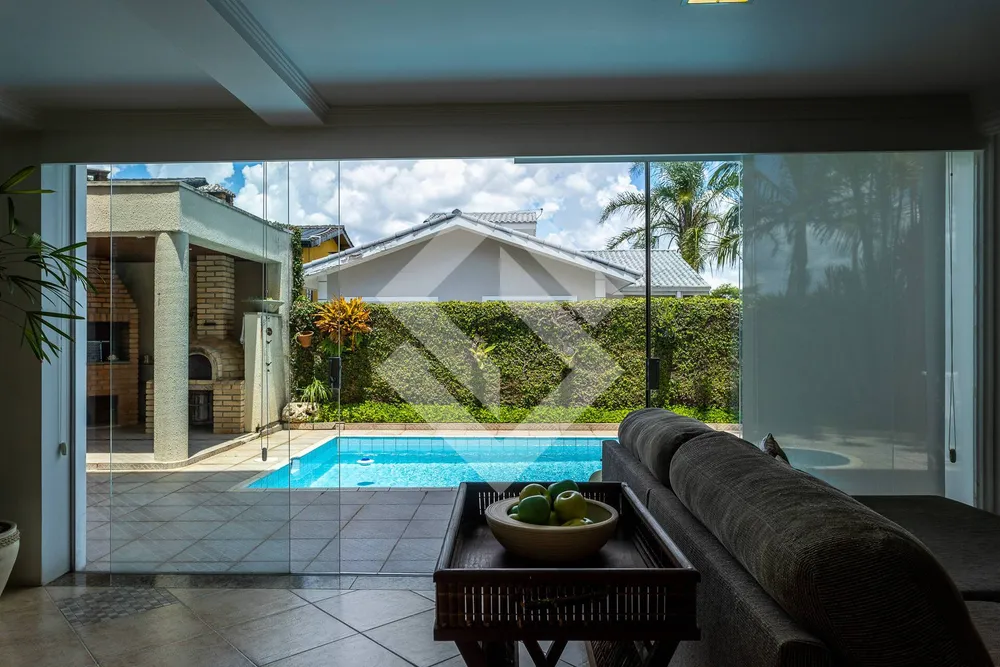 Casa, 4 quartos, 320 m² - Foto 9