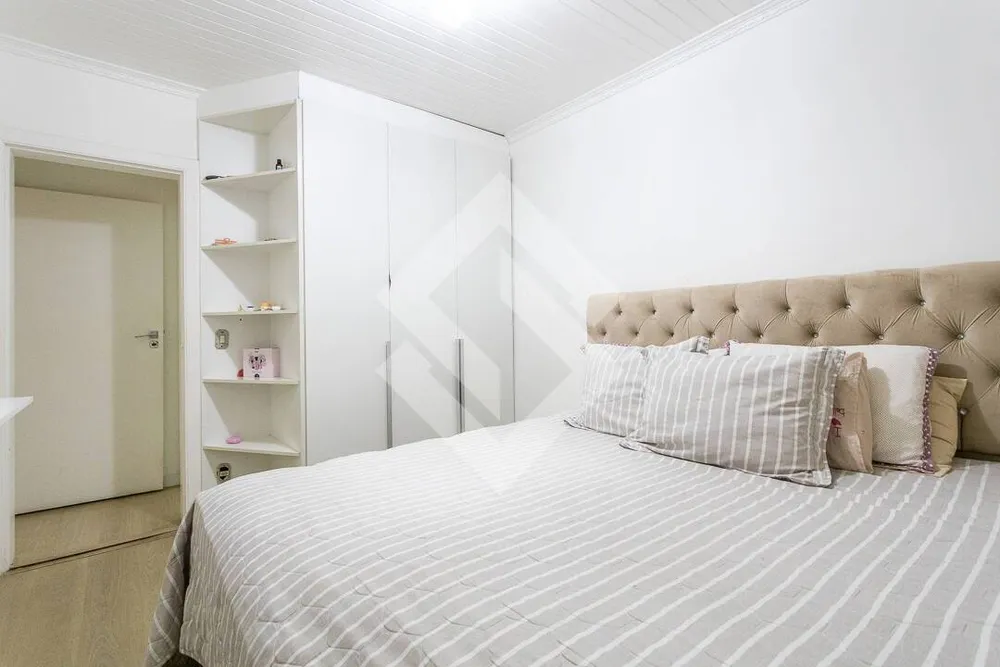 Casa, 5 quartos, 280 m² - Foto 1