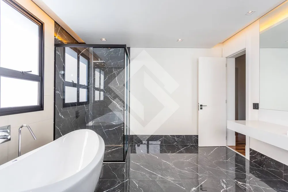 Casa, 4 quartos, 1305 m² - Foto 10