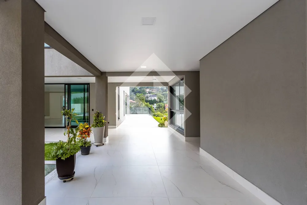 Casa, 4 quartos, 1305 m² - Foto 3
